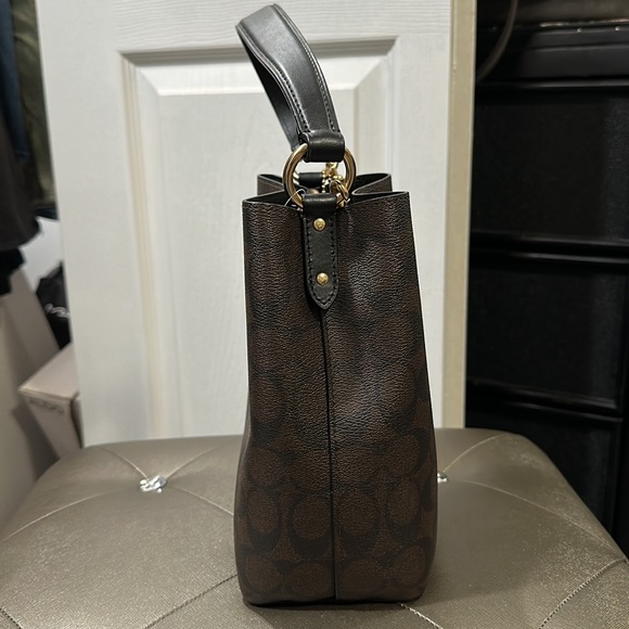 Coach Mollie Bucket Bag 22 In Signature Canvas in "Gold/Brown Black" - Picture 2 of 10